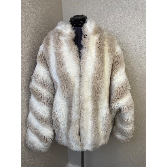 Country Pacer Jackets & Blazers - Vintage 1960's Country Pacer Faux Fur Coat Cream Tan Made in USA Oversized Plush